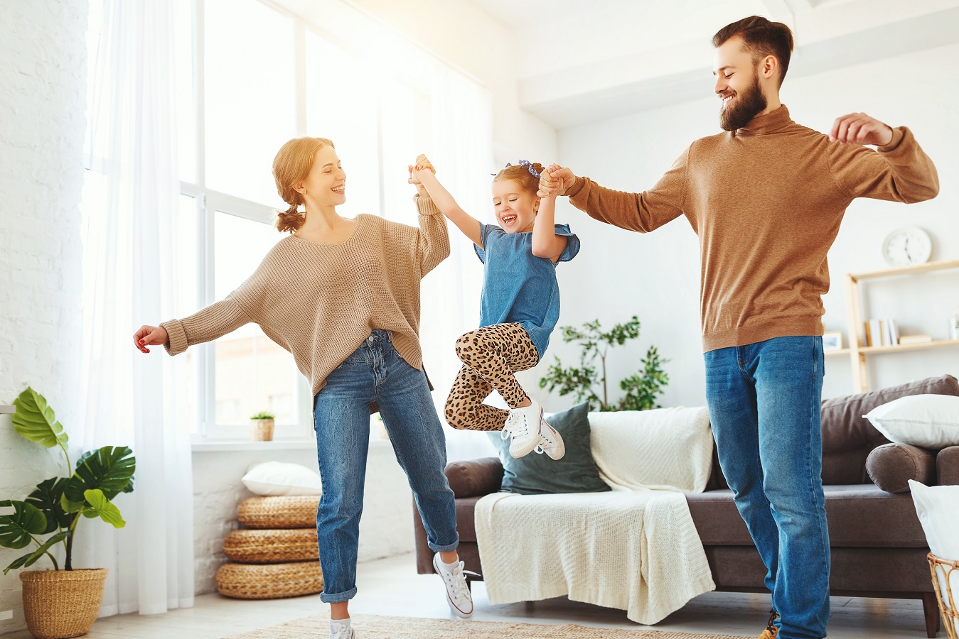 Microwave termite treatment
